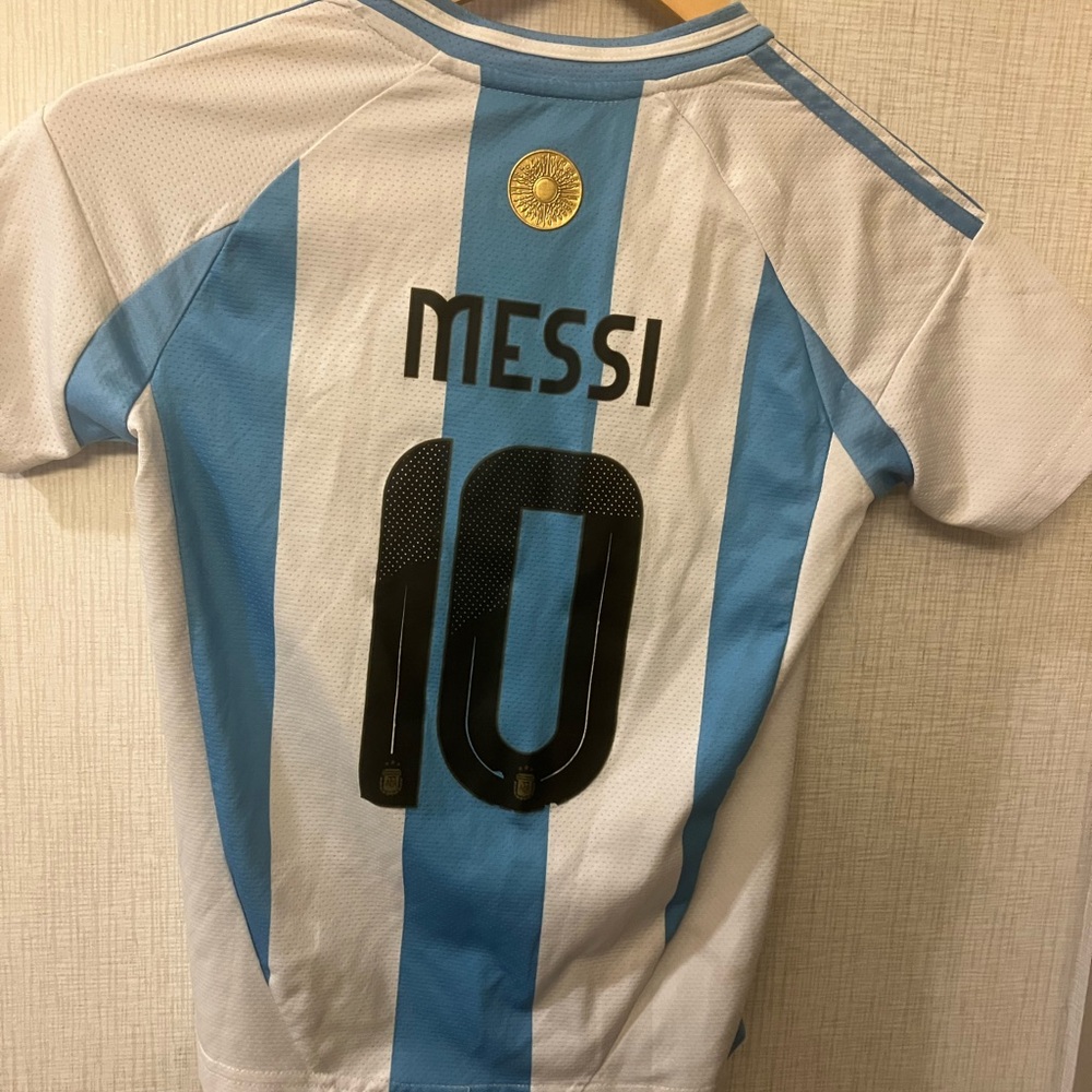 Lionel Messi fifa world champions edition soccer futbol jersey athletic shirt xL - Picture 3 of 16